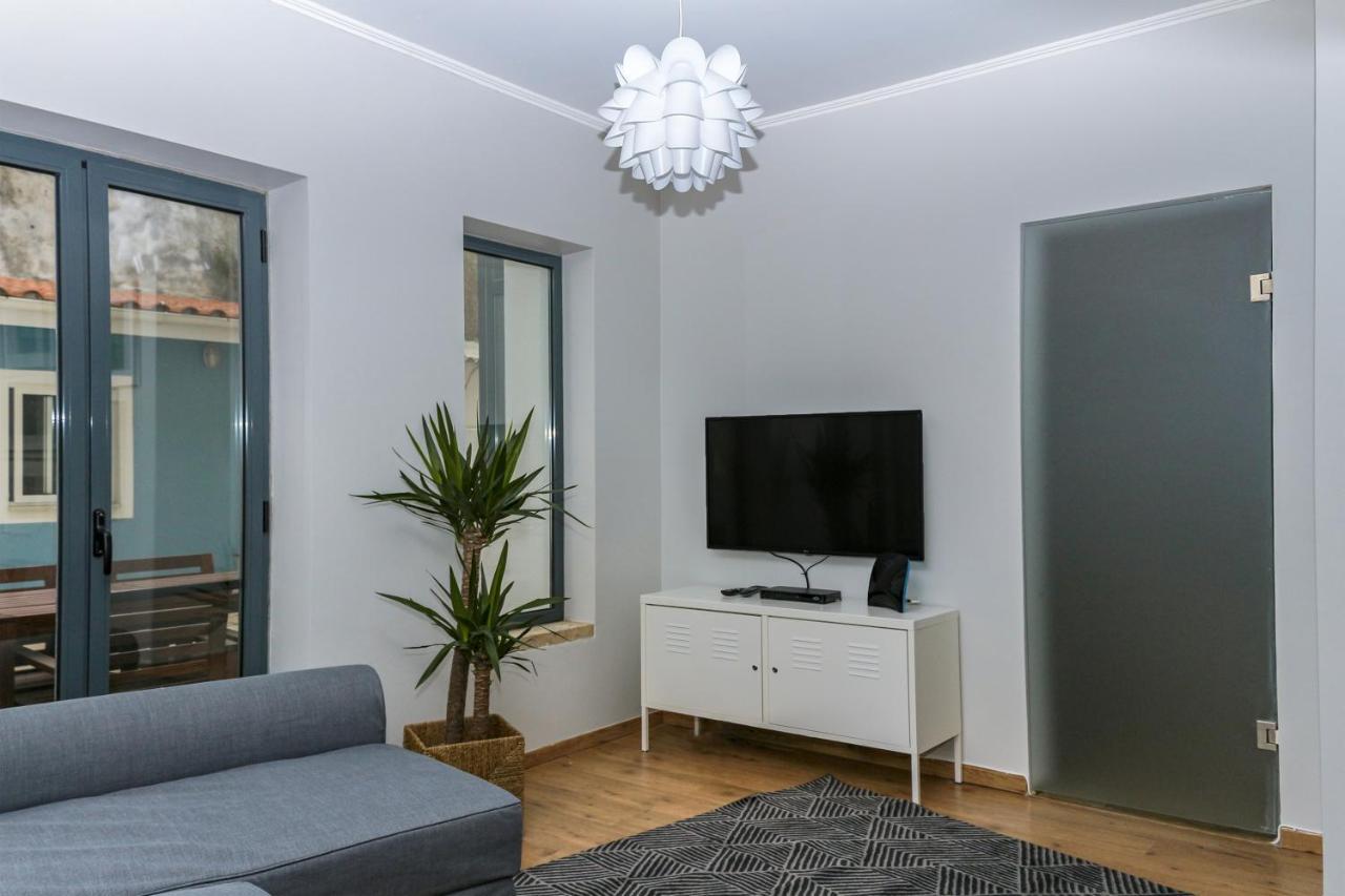 Tejo I Apartment อัลมาดา ภายนอก รูปภาพ